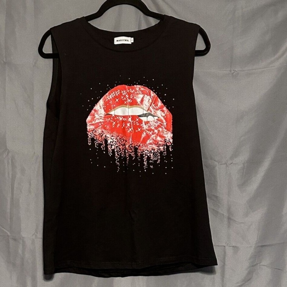 MagickMK‎ Graphics Black Tank Top w/ Lips Large NWOT